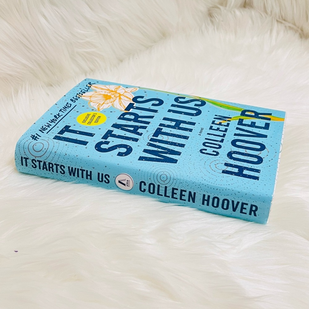 It Starts With Us Hardcover Bundle - Picture 3 of 9